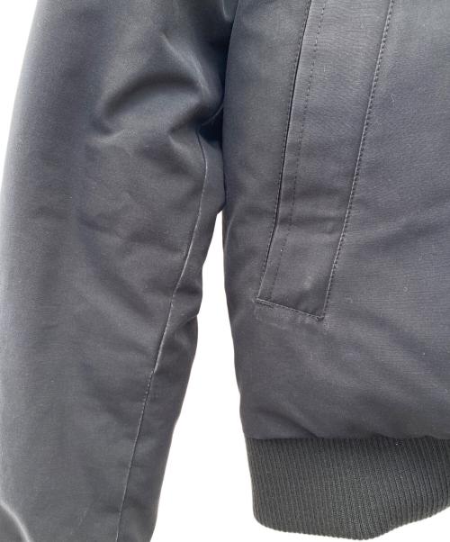 CANADA GOOSE（カナダグース）CANADA GOOSE (カナダグース) LABRADOR BOMBER ブラック サイズ:Ｓの古着・服飾アイテム