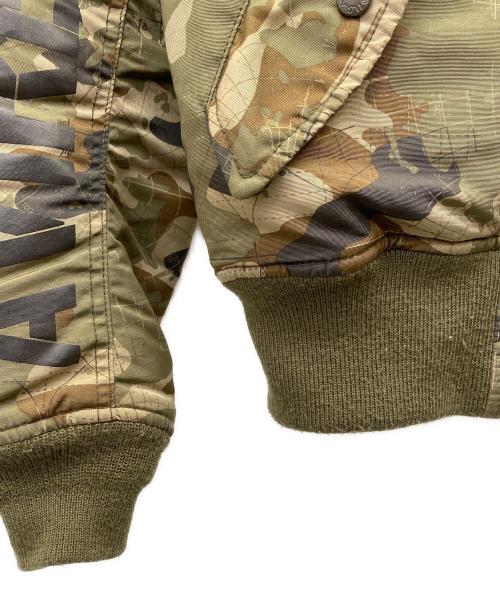 AVIREX（アヴィレックス）AVIREX (アヴィレックス) フライトジャケット カーキ サイズ:Ｍの古着・服飾アイテム