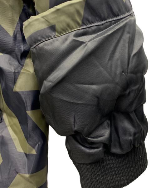 VOLCOM（ボルコム）VOLCOM (ボルコム) 中綿ジャケット グリーン サイズ:Mの古着・服飾アイテム