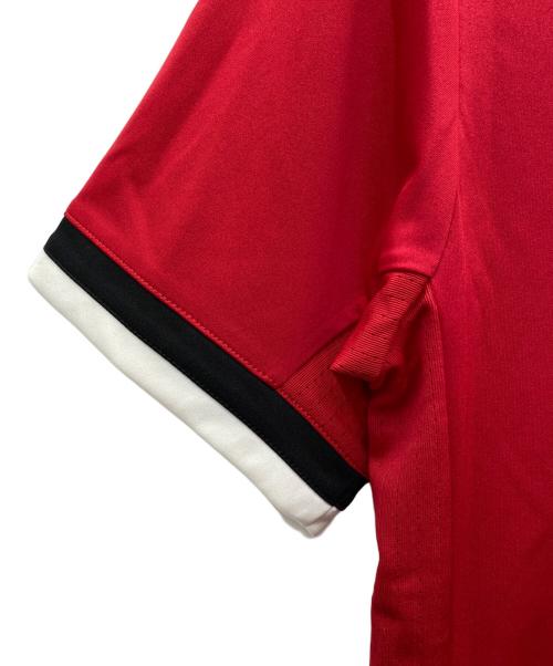 マンチェスターユナイテッド（マンチェスターユナイテッド）マンチェスターユナイテッド (マンチェスターユナイテッド) adidas (アディダス) サッカーユニフォーム サッカーユニフォーム マンチェスターユナイテッド　2017-18 ホーム レッド サイズ:Sの古着・服飾アイテム