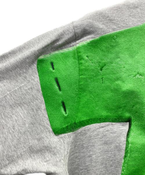 J.W.ANDERSON（ジェイダブリューアンダーソン）J.W.ANDERSON (ジェイダブリューアンダーソン) クレイ トロンプルイユプリントTシャツ グレー サイズ:Ｓの古着・服飾アイテム