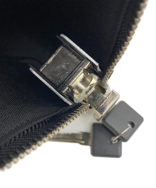 SUPREME（シュプリーム）SUPREME (シュプリーム) クラッチバッグ ブラックの古着・服飾アイテム