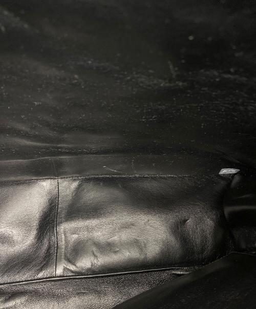 CHANEL（シャネル）CHANEL (シャネル) チェーントートバッグ ブラックの古着・服飾アイテム