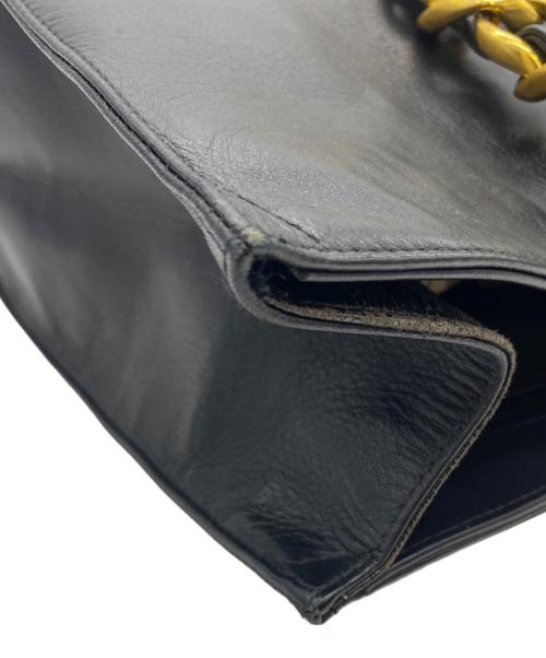 CHANEL（シャネル）CHANEL (シャネル) チェーントートバッグ ブラックの古着・服飾アイテム