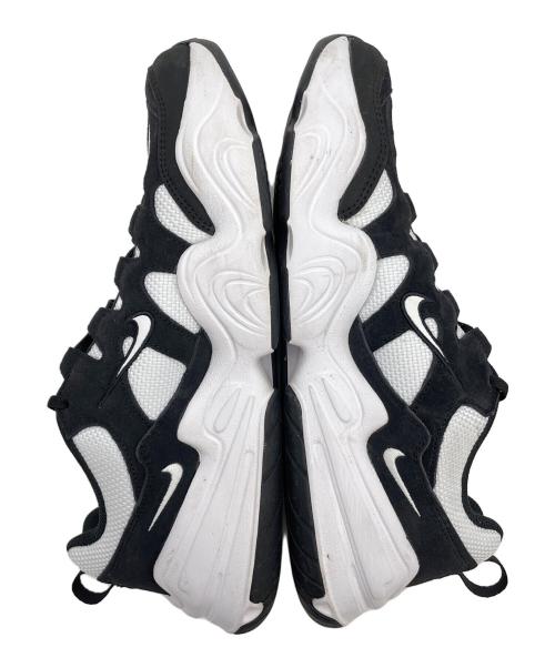 NIKE（ナイキ）NIKE (ナイキ) TECH HERA ホワイト×ブラック サイズ:29㎝の古着・服飾アイテム