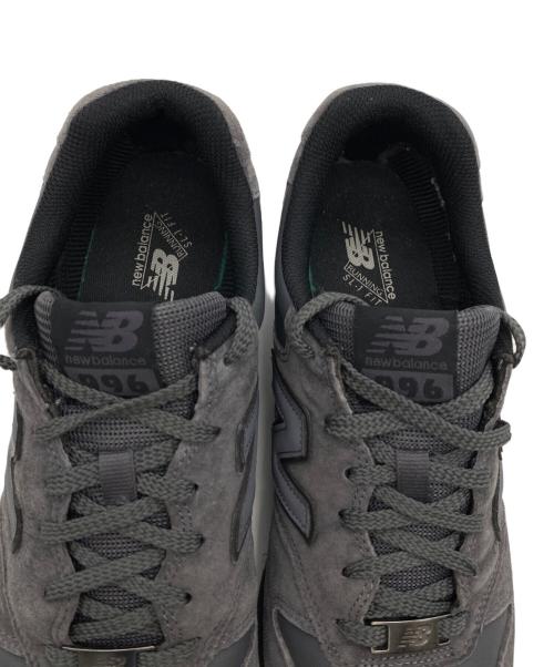 NEW BALANCE（ニューバランス）NEW BALANCE (ニューバランス) ローカットスニーカー グレー サイズ:28.5の古着・服飾アイテム