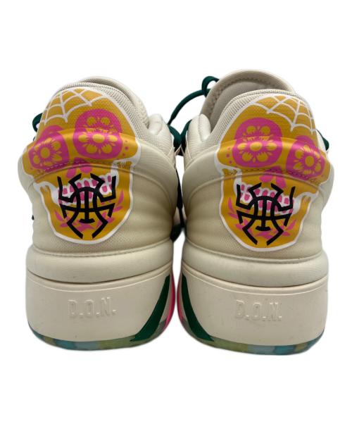 adidas（アディダス）adidas (アディダス) D.O.N. Issue 2 GCA DOTD ホワイト サイズ:28の古着・服飾アイテム