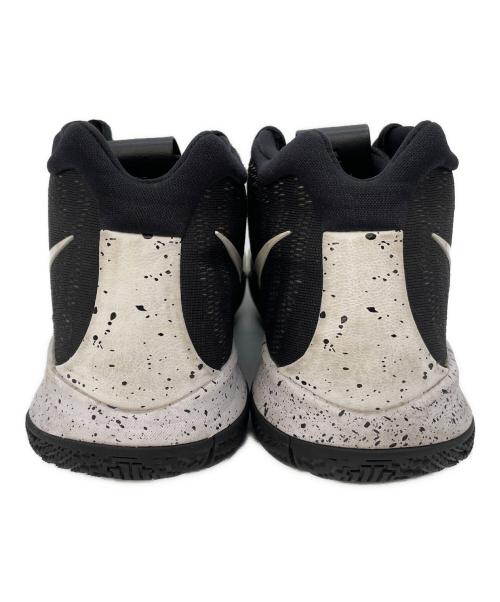 NIKE（ナイキ）NIKE (ナイキ) Kyrie 4 TB ブラック×ホワイト サイズ:29㎝の古着・服飾アイテム