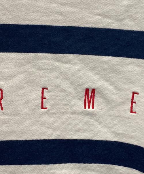 SUPREME（シュプリーム）SUPREME (シュプリーム) クルーネックスウェット ベージュ×ネイビー サイズ:Largeの古着・服飾アイテム