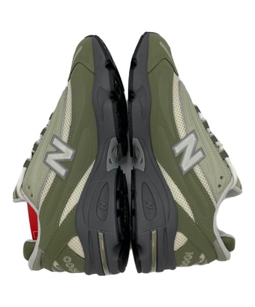 NEW BALANCE（ニューバランス）NEW BALANCE (ニューバランス) ローカットスニーカー オリーブ×ホワイト サイズ:26.5の古着・服飾アイテム