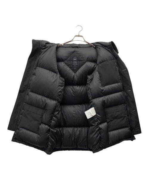 CANADA GOOSE（カナダグース）CANADA GOOSE (カナダグース) ダウンコート　シャトーパーカー ブラック サイズ:Ｍの古着・服飾アイテム
