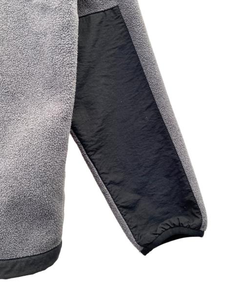 THE NORTH FACE（ザ ノース フェイス）THE NORTH FACE (ザ ノース フェイス) デナリジャケット グレー×ブラック サイズ:Ｍの古着・服飾アイテム