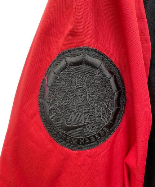 NIKE SB（ナイキエスビー）NIKE SB (ナイキエスビー) 中綿ジャケット レッド×ブラック サイズ:Ｍの古着・服飾アイテム