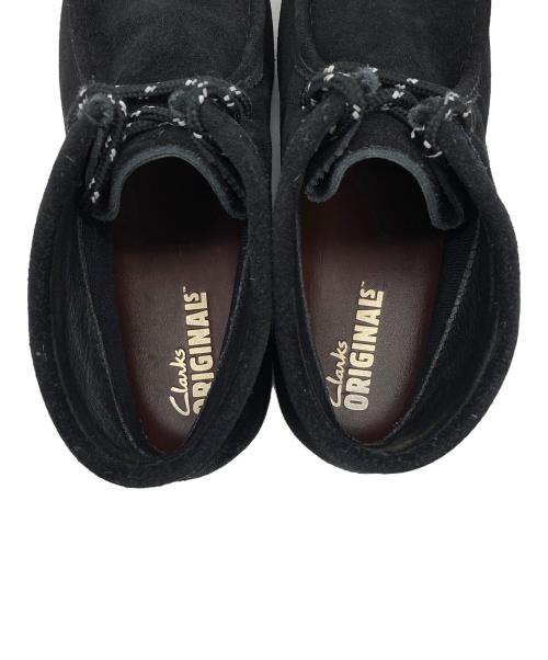 CLARKS（クラークス）CLARKS (クラークス) ワラビーブーツ ブラック サイズ:26.5cmの古着・服飾アイテム