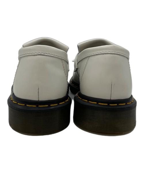 Dr.Martens（ドクターマーチン）Dr.Martens (ドクターマーチン) タッセルローファー ホワイト サイズ:UK9　EU43の古着・服飾アイテム