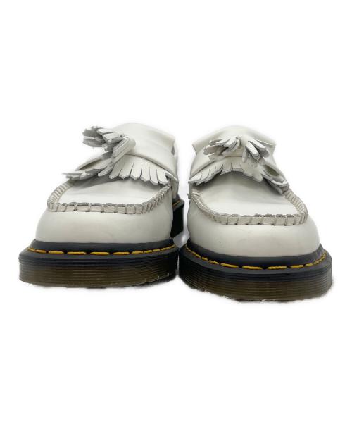 Dr.Martens（ドクターマーチン）Dr.Martens (ドクターマーチン) タッセルローファー ホワイト サイズ:UK9　EU43の古着・服飾アイテム