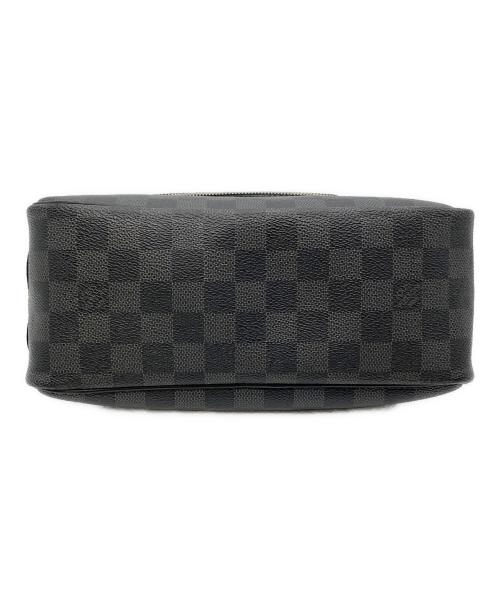 LOUIS VUITTON（ルイ ヴィトン）LOUIS VUITTON (ルイ ヴィトン) ダミエ グラフィット トワレポーチ ブラックの古着・服飾アイテム