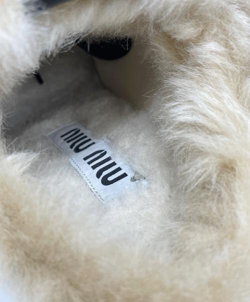 MIU MIU（ミュウミュウ）MIU MIU (ミュウミュウ) ブーティ ブラック×ベージュ サイズ:36の古着・服飾アイテム