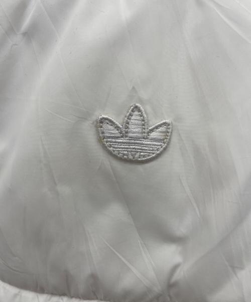 adidas Originals（アディダスオリジナル）adidas Originals (アディダスオリジナル) ダウンジャケット ホワイト サイズ:2XLの古着・服飾アイテム