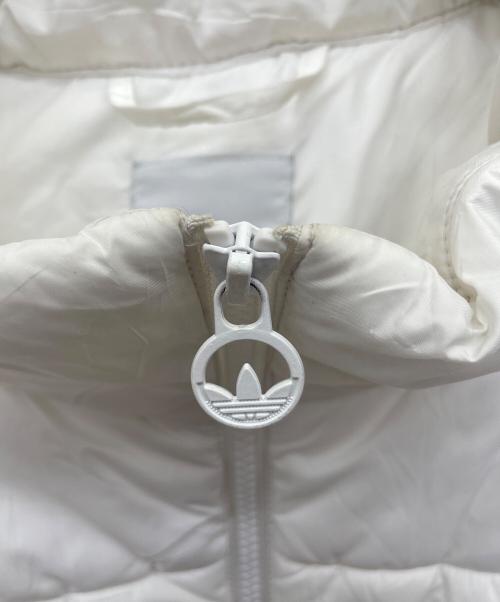 adidas Originals（アディダスオリジナル）adidas Originals (アディダスオリジナル) ダウンジャケット ホワイト サイズ:2XLの古着・服飾アイテム