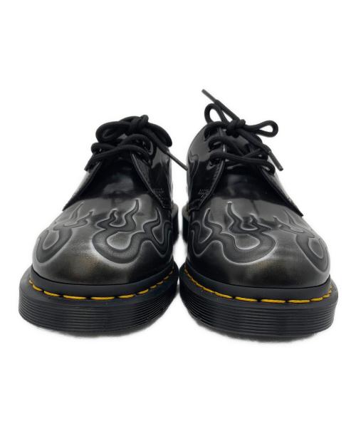 Dr.Martens（ドクターマーチン）Dr.Martens (ドクターマーチン) INFERNO 3 ホール シューズ ブラック×シルバー サイズ:UK7の古着・服飾アイテム