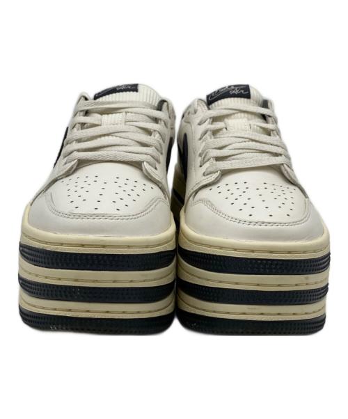 NIKE（ナイキ）NIKE (ナイキ) AIR JORDAN 1 TRIPLE STACK（エア ジョーダン 1 トリプル スタック） ホワイト サイズ:22.5の古着・服飾アイテム