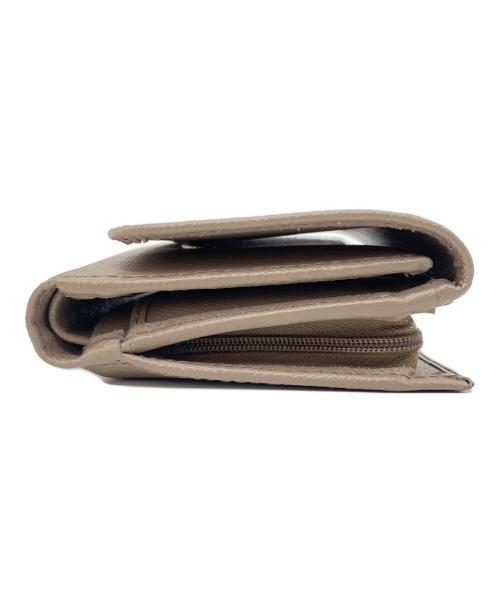 FURLA（フルラ）FURLA (フルラ) 3つ折り財布 ベージュの古着・服飾アイテム