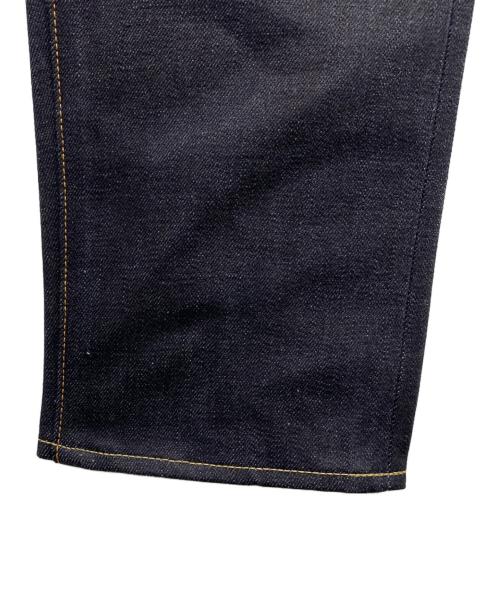 MOMOTARO JEANS（桃太郎ジーンズ）MOMOTARO JEANS (桃太郎ジーンズ) デニムパンツ インディゴ サイズ:81 未使用品の古着・服飾アイテム