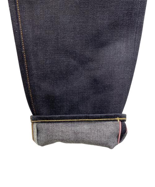 MOMOTARO JEANS（桃太郎ジーンズ）MOMOTARO JEANS (桃太郎ジーンズ) デニムパンツ インディゴ サイズ:81 未使用品の古着・服飾アイテム