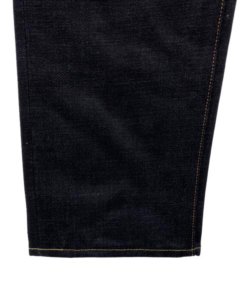 MOMOTARO JEANS（桃太郎ジーンズ）MOMOTARO JEANS (桃太郎ジーンズ) デニムパンツ インディゴ サイズ:81 未使用品の古着・服飾アイテム