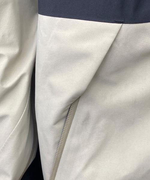 THE NORTH FACE（ザ ノース フェイス）THE NORTH FACE (ザ ノース フェイス) MOUNTAIN JACKET ベージュ×ブラック サイズ:XLの古着・服飾アイテム