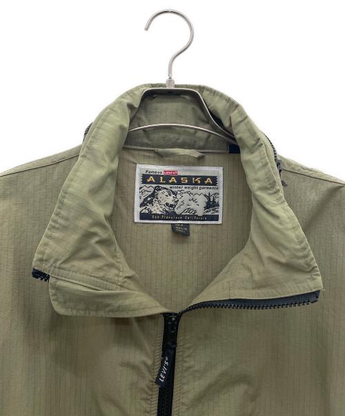 LEVI'S（リーバイス）LEVI'S (リーバイス) ナイロン混ジャケット カーキ サイズ:Lの古着・服飾アイテム