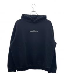 Maison Margiela（メゾンマルジェラ）の古着「ロゴ刺繍プルオーバーフーディ」｜ブラック