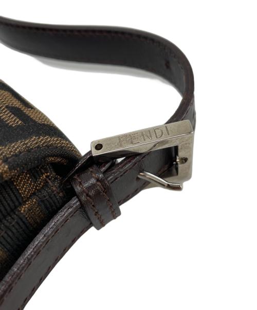 FENDI（フェンディ）FENDI (フェンディ) セミショルダーバッグ ブラウンの古着・服飾アイテム