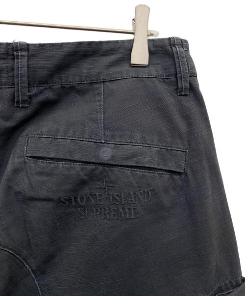 STONE ISLAND（ストーンアイランド）STONE ISLAND (ストーンアイランド) SUPREME (シュプリーム) Ice Camo Cargo Trousers グレー サイズ:SIZE 32の古着・服飾アイテム