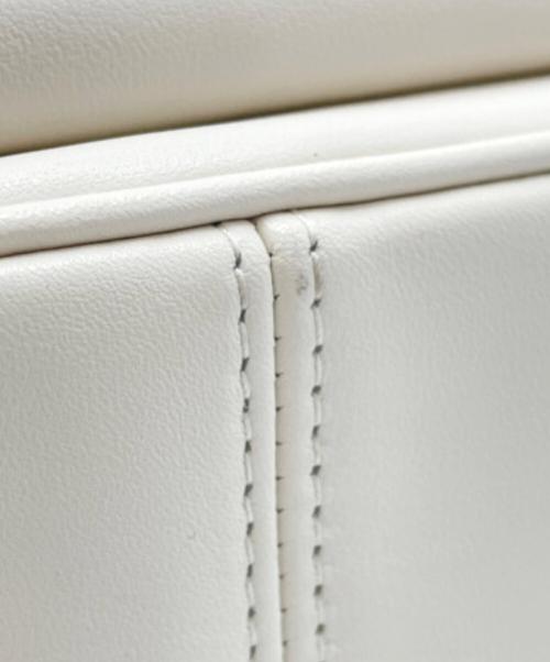COACH（コーチ）COACH (コーチ) ペースメッセンジャーバッグ ホワイトの古着・服飾アイテム