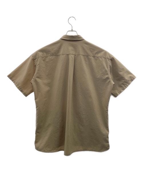 NANGA（ナンガ）NANGA (ナンガ) 半袖シャツ ベージュ サイズ:Ｌの古着・服飾アイテム