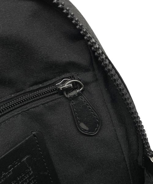 COACH（コーチ）COACH (コーチ) ボディーバッグ ブラックの古着・服飾アイテム