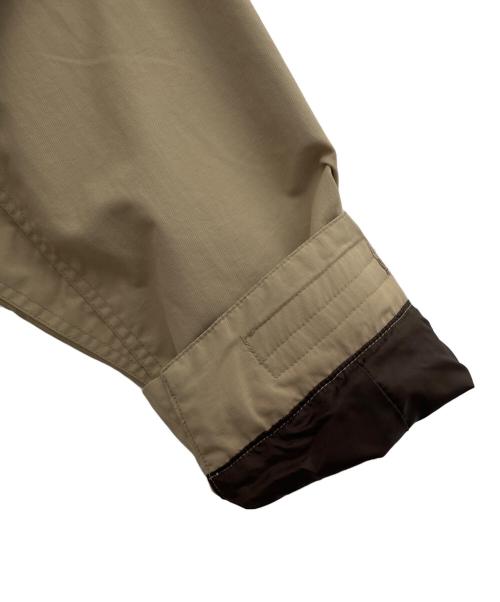 stussy（ステューシー）stussy (ステューシー) ナイロンマウンテンパーカー ベージュ サイズ:Lの古着・服飾アイテム