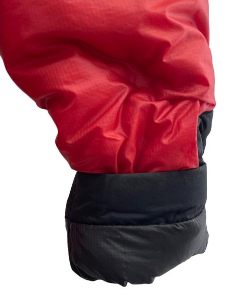 THE NORTH FACE（ザ ノース フェイス）THE NORTH FACE (ザ ノース フェイス) ダウンジャケット ブラック×レッド サイズ:Lの古着・服飾アイテム