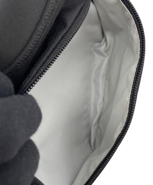 ARC'TERYX（アークテリクス）ARC'TERYX (アークテリクス) ショルダーバッグ ブラックの古着・服飾アイテム