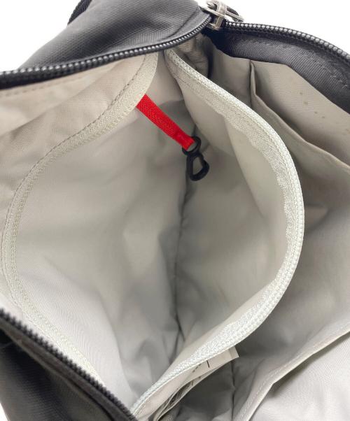 ARC'TERYX（アークテリクス）ARC'TERYX (アークテリクス) ショルダーバッグ ブラックの古着・服飾アイテム