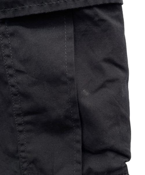 Carhartt WIP（カーハート ワーク イン プログレス）CARHARTT WIP (カーハート ワーク イン プログレス) ハーフパンツ ブラック サイズ:34の古着・服飾アイテム