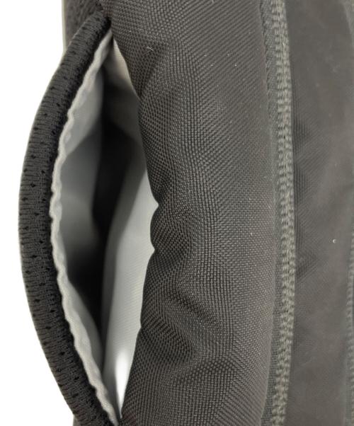 ARC'TERYX（アークテリクス）ARC'TERYX (アークテリクス) ショルダーバッグ ブラックの古着・服飾アイテム