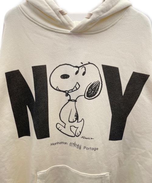 Manhattan Portage（マンハッタンポーテージ）Manhattan Portage (マンハッタンポーテージ) PEANUTS (ピーナッツ) パーカー ベージュ サイズ:XL 未使用品の古着・服飾アイテム