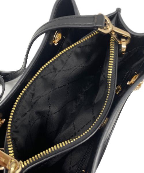 MICHAEL KORS（マイケルコース）MICHAEL KORS (マイケルコース) ショルダーバッグ ブラックの古着・服飾アイテム