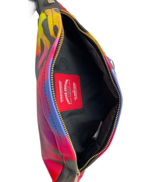 SPRAYGROUND（スプレーグランド）SPRAYGROUND (スプレーグランド) ショルダーバッグ マルチカラーの古着・服飾アイテム