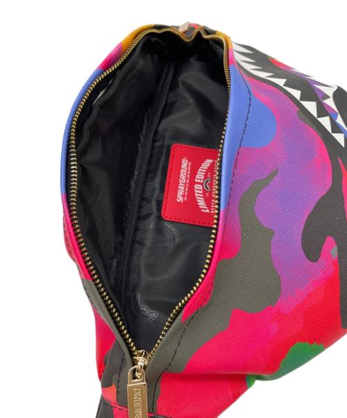 SPRAYGROUND（スプレーグランド）SPRAYGROUND (スプレーグランド) ショルダーバッグ マルチカラーの古着・服飾アイテム