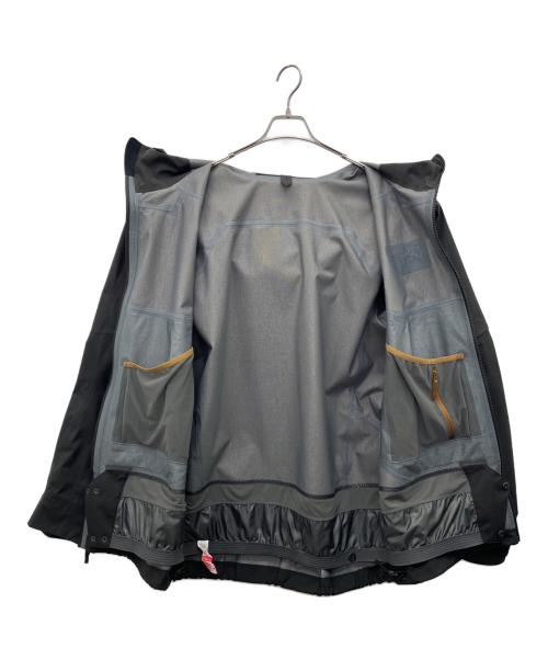 ARC'TERYX（アークテリクス）ARC'TERYX (アークテリクス) マウンテンパーカー ブラック サイズ:XLの古着・服飾アイテム