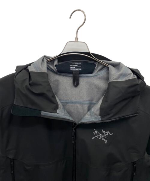 ARC'TERYX（アークテリクス）ARC'TERYX (アークテリクス) マウンテンパーカー ブラック サイズ:XLの古着・服飾アイテム